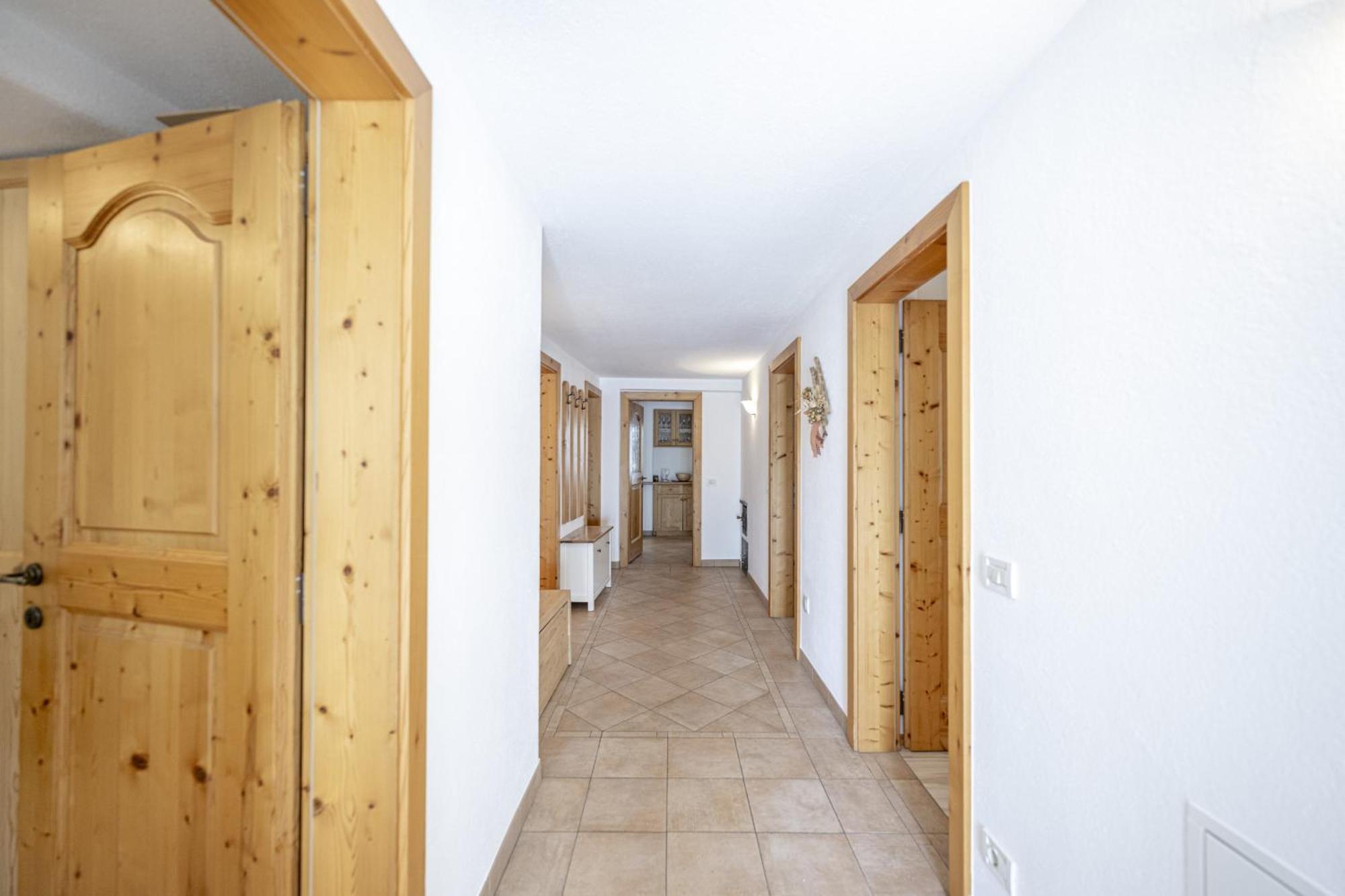 Apartment Smidl Ortisei Eksteriør bilde